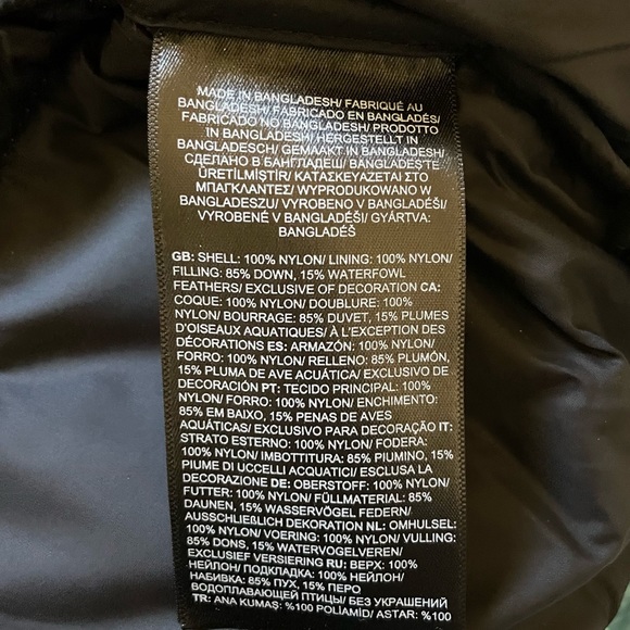The North Face Men’s 1996 Retro Nuptse Jacket - Picture 8 of 10